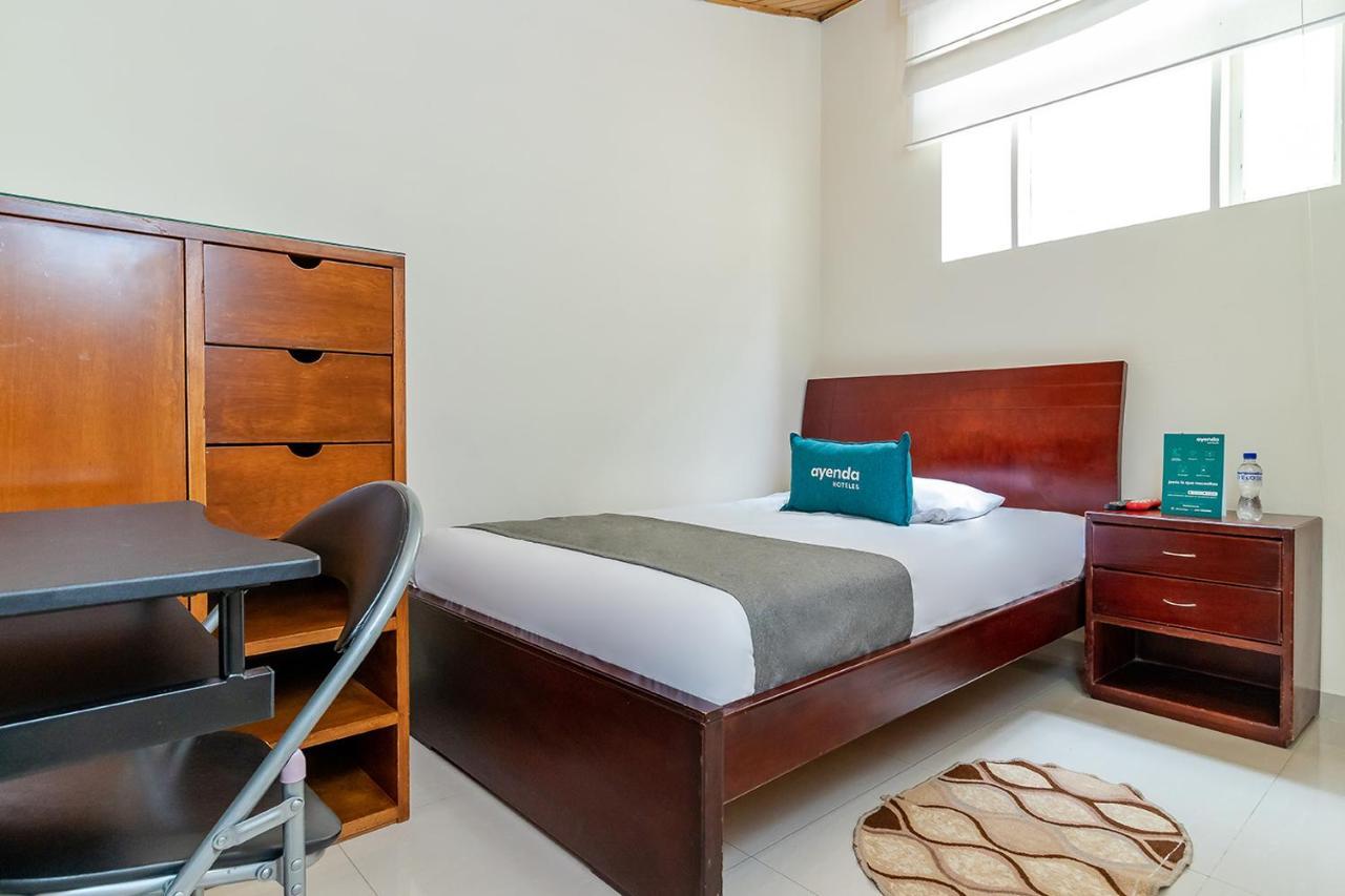 Hotel Nabusimake Modelia Bogotá Zewnętrze zdjęcie