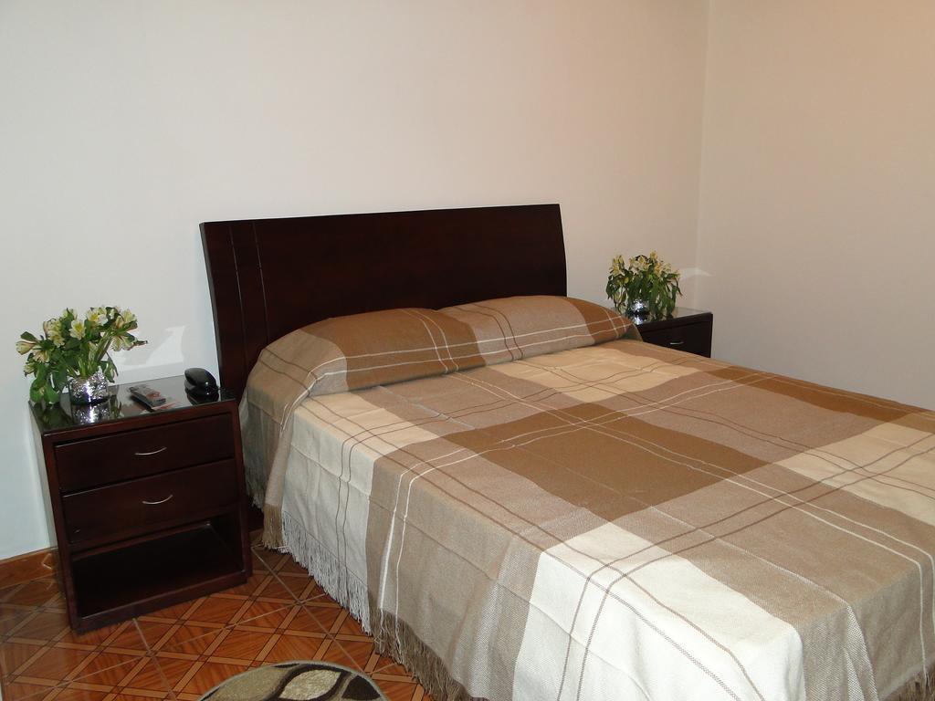 Hotel Nabusimake Modelia Bogotá Zewnętrze zdjęcie
