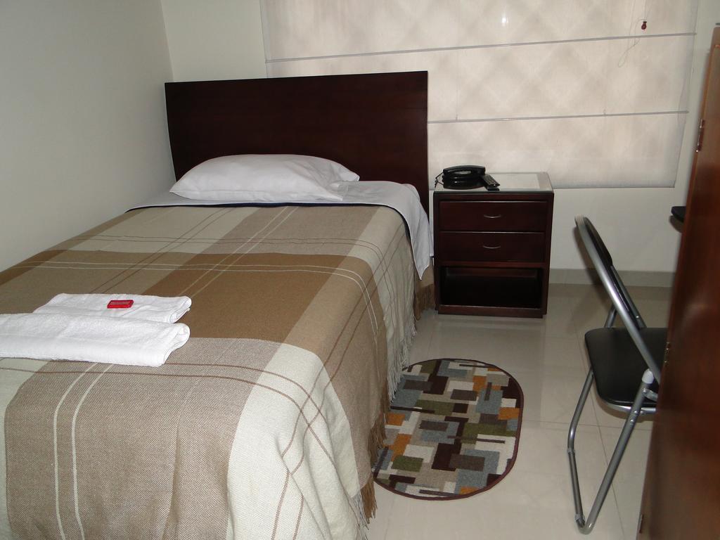 Hotel Nabusimake Modelia Bogotá Zewnętrze zdjęcie
