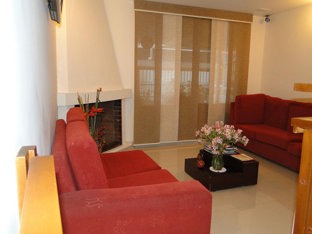 Hotel Nabusimake Modelia Bogotá Zewnętrze zdjęcie