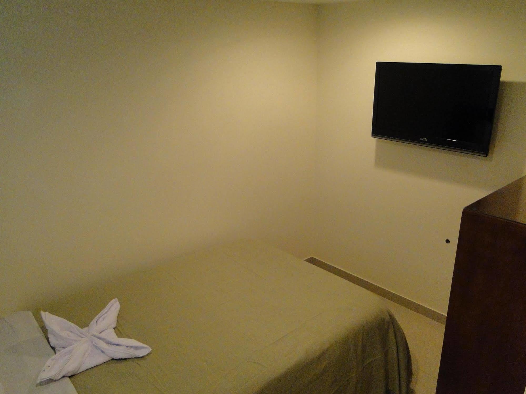Hotel Nabusimake Modelia Bogotá Zewnętrze zdjęcie